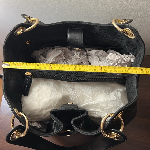 Michael Kors Ludlow - Picture 7 of 13